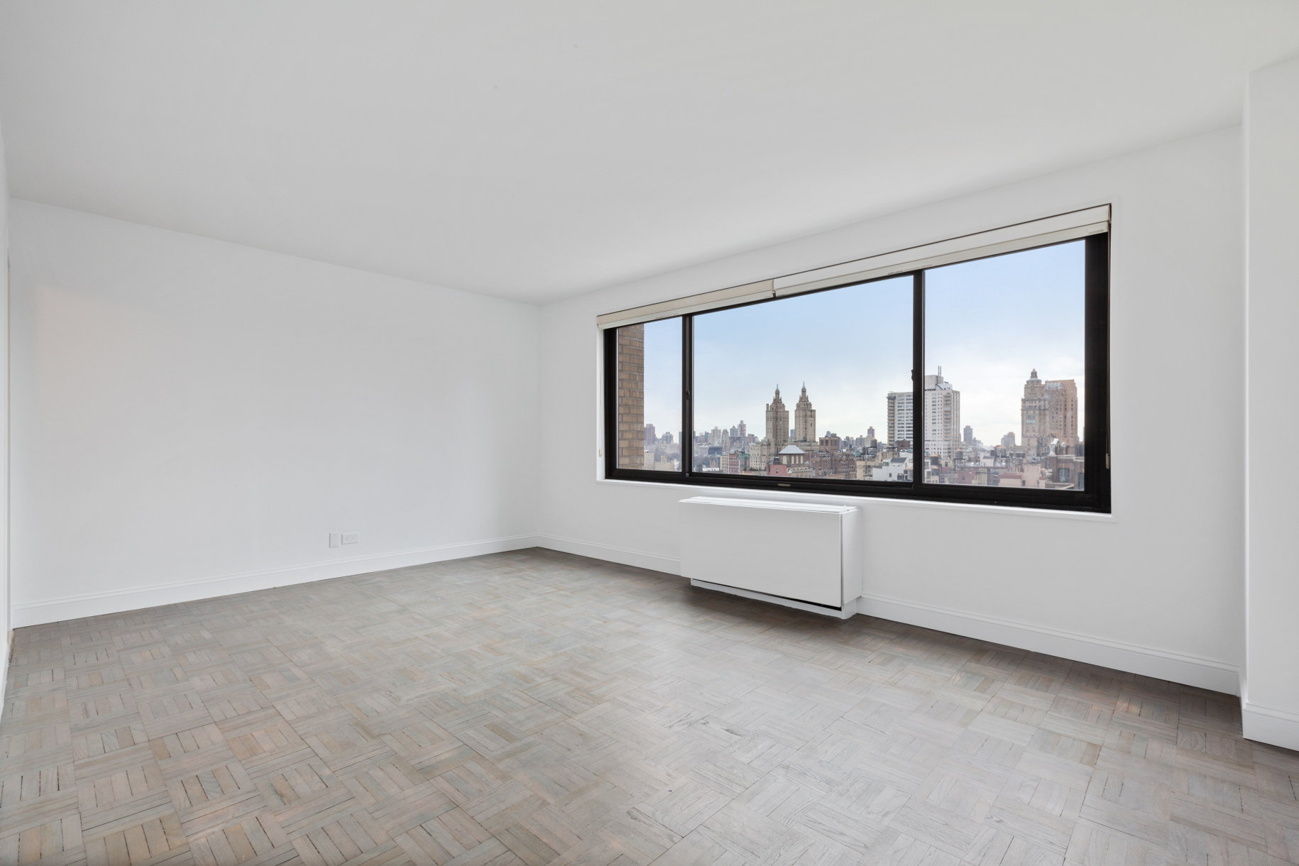 201 West 70th Street, Unit 24E Manhattan, NY 10023 - Photo 8 of 14