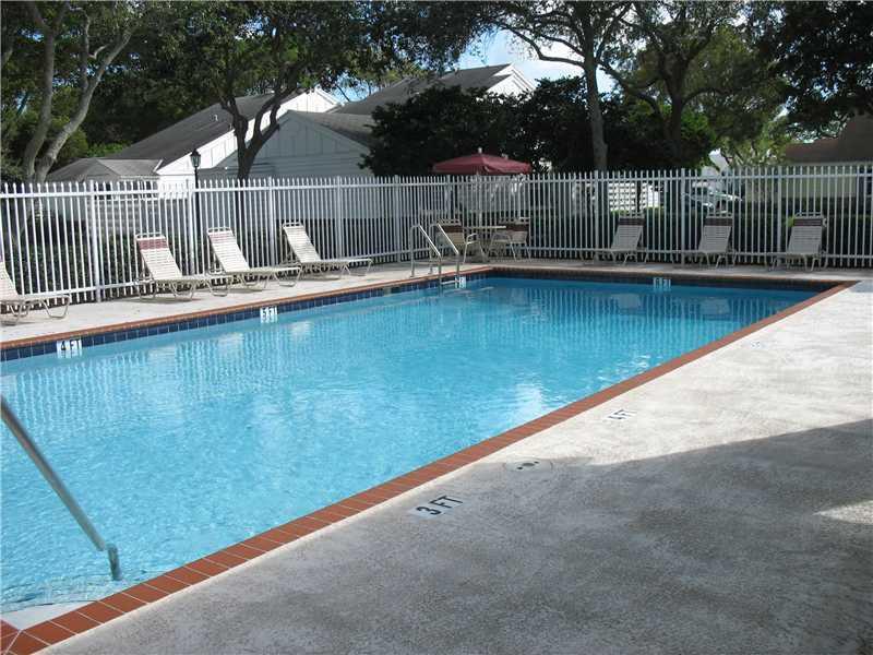 Country Walk Miami, FL 33186 - Photo 5 of 7