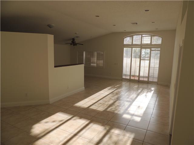 Silver Lakes Pembroke Pines, FL 33029 - Photo 11 of 25
