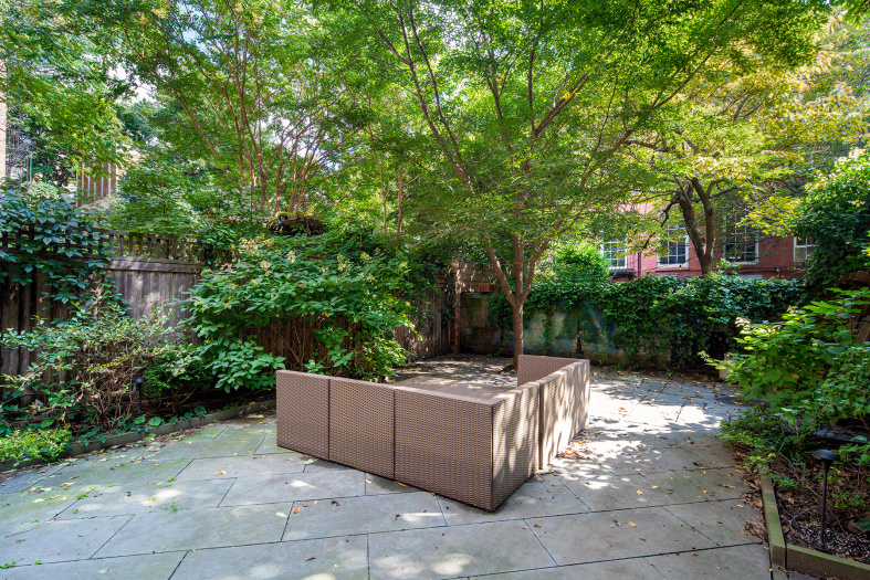 34 Grove Street, Unit GARDEN Manhattan, NY 10014 - Photo 9 of 12