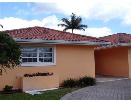 3221 Southwest 140th Avenue Miami, FL 33175 - Photo 2 of 3