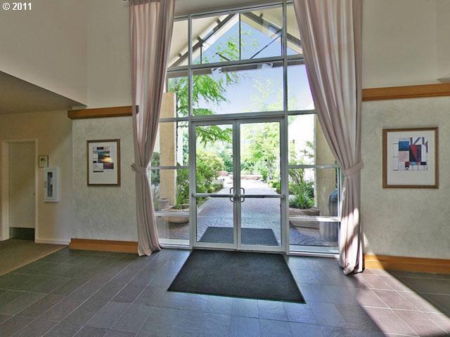 6645 West Burnside Road, Unit 523 Portland, OR 97225 - Photo 11 of 16 Gallery Image 11