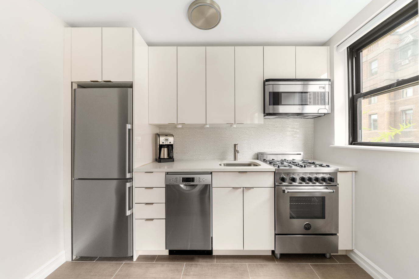 102 West 85th Street, Unit 5B Manhattan, NY 10024 - Photo 4 of 13