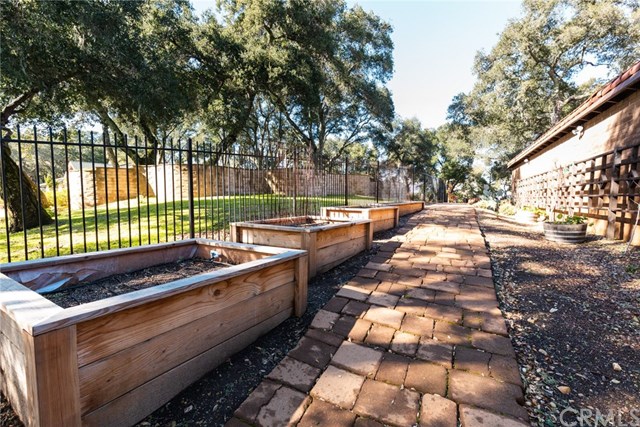 2400 Alturas Road Atascadero, CA 93422 - Photo 54 of 55