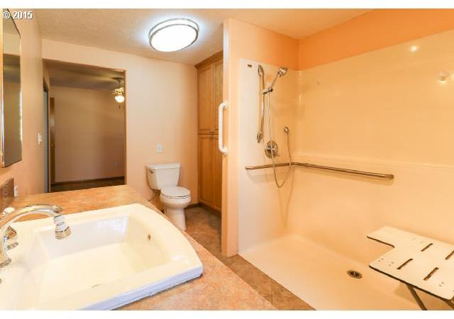 1478 Sallal Road Woodburn, OR 97071 - Photo 10 of 15 Gallery Image 10