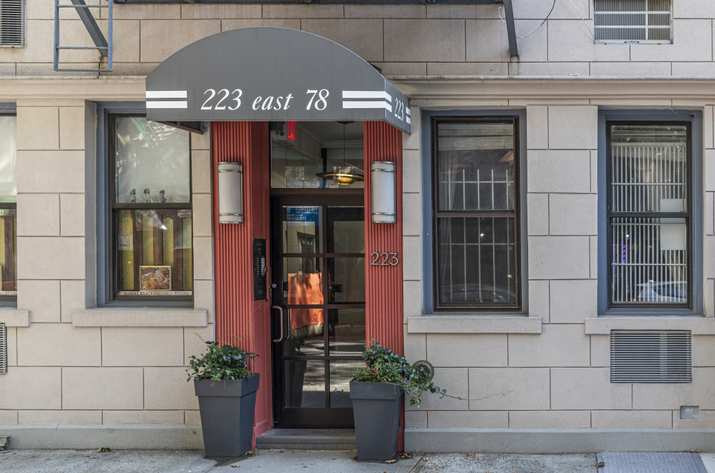 223 E 78th St, Manhattan, NY 10075 - Photo 3 of 3