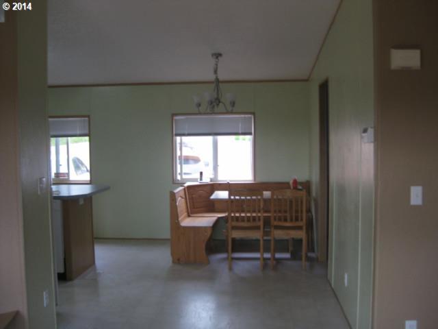 2299 China Garden Road Kalama, WA 98625 - Photo 12 of 16 Gallery Image 12