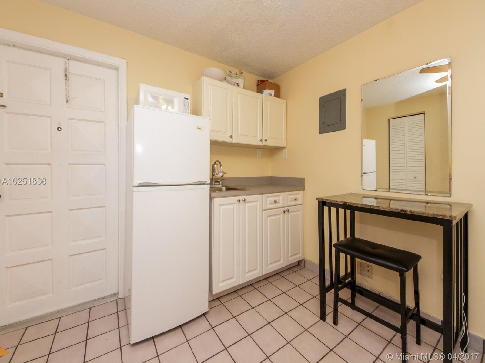 1721 Southwest 14th Street Miami, FL 33145 - Photo 11 of 14