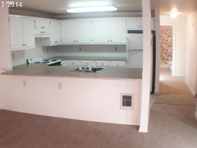 17548 Northwest Springville Road, Unit A4 Portland, OR 97229 - Photo 11 of 11 Gallery Image 11