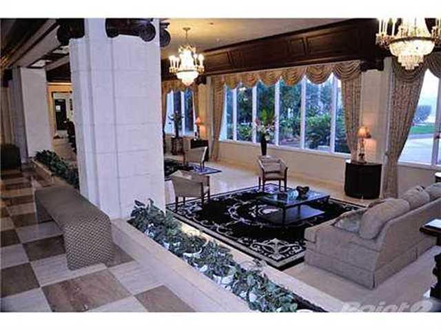 Parker Plaza Hallandale, FL 33009 - Photo 2 of 4