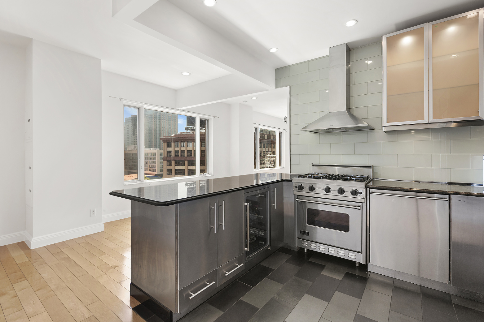 189 Bridge Street, Unit 11D Brooklyn, NY 11201 - Photo 3 of 8