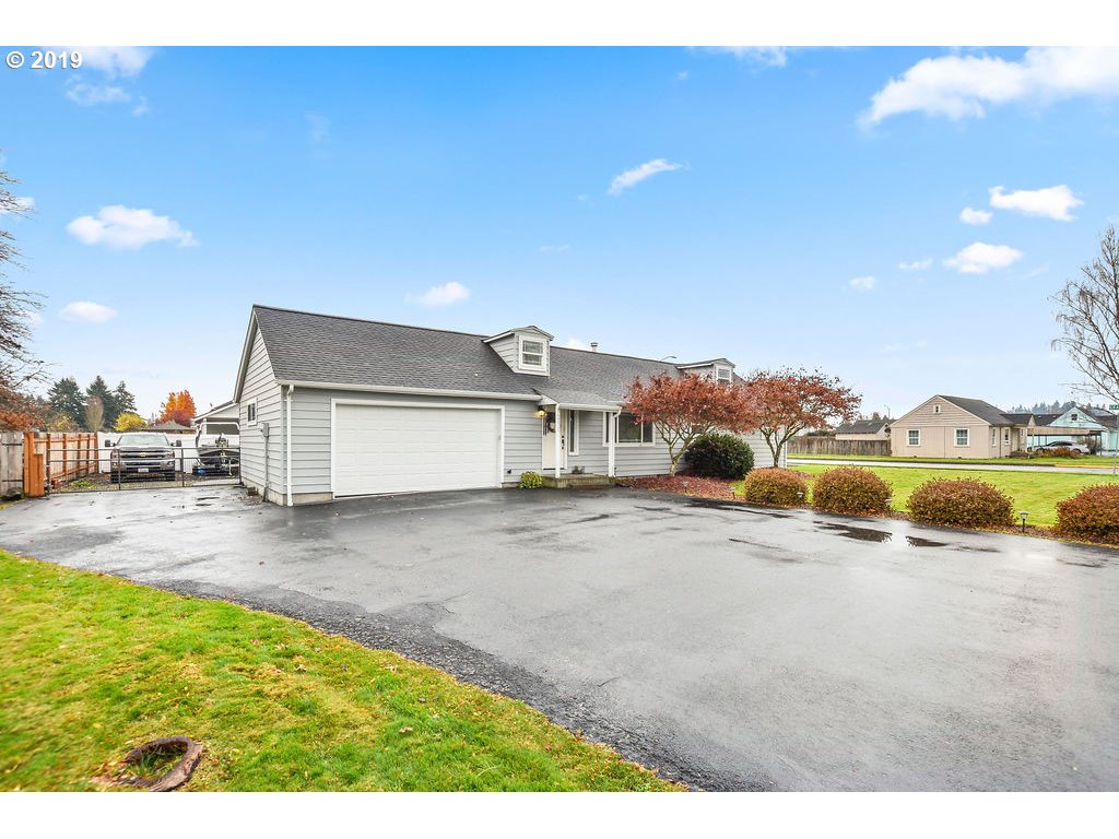 2600 38th Avenue Longview, WA 98632 - Photo 1 of 22