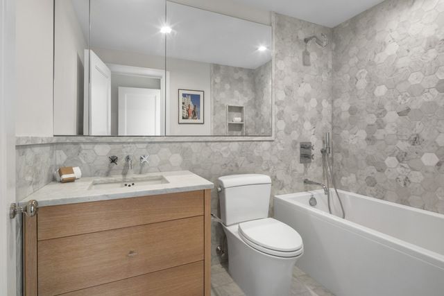 $15,000,000 | 53 Downing Street | West Village