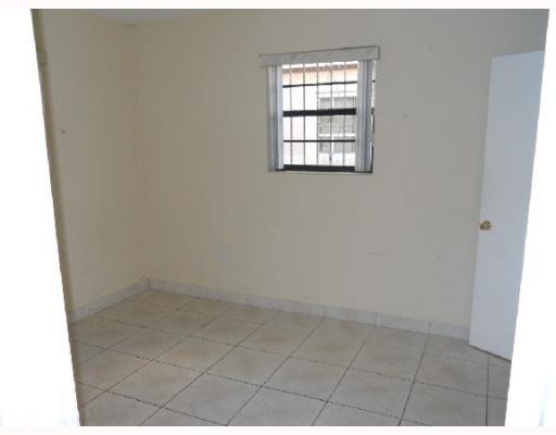 2181 Northwest 97th Street Miami, FL 33147 - Photo 5 of 7