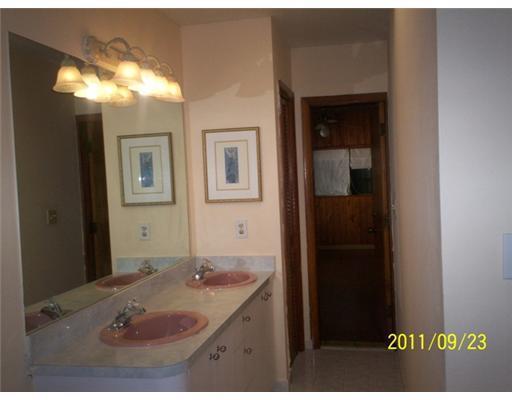 18493 Southwest 83rd Place Miami, FL 33157 - Photo 19 of 23