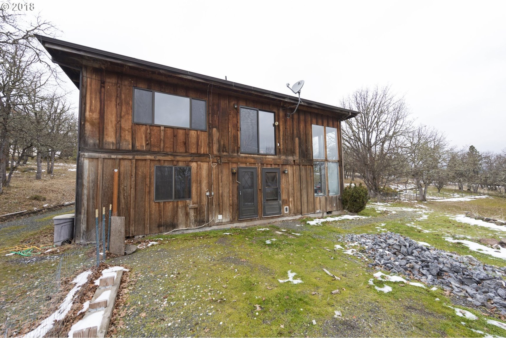 1835 State Road Mosier, OR 97040 - Photo 3 of 32 Gallery Image 3