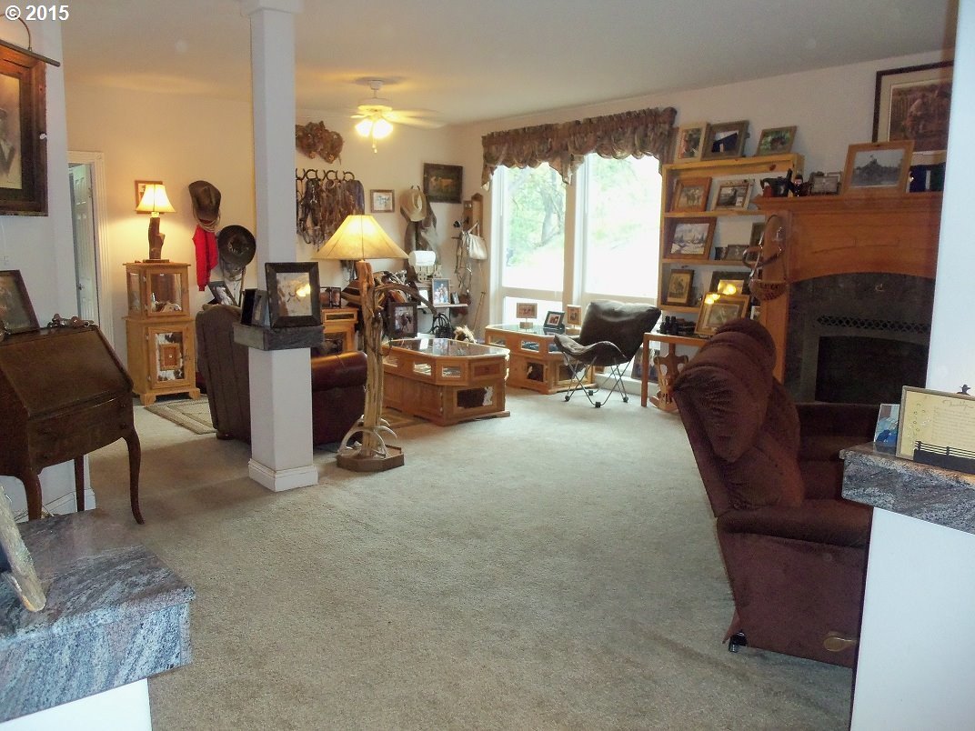 6208 Eightmile Road Dufur, OR 97021 - Photo 22 of 30 Gallery Image 22