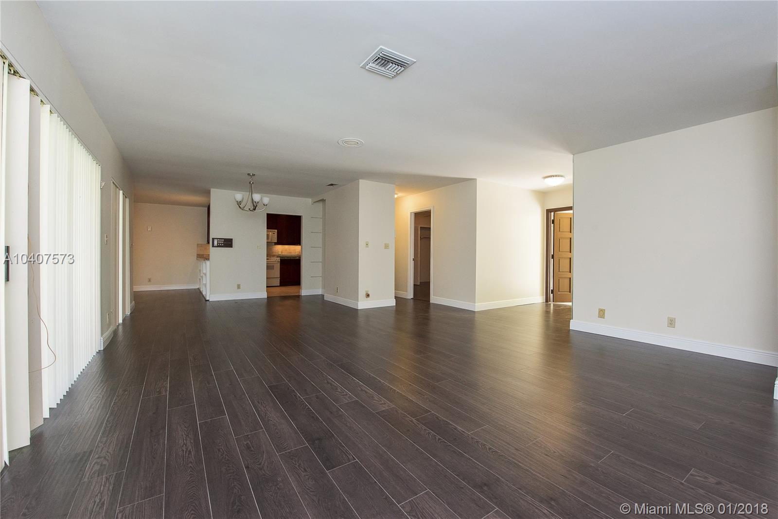 6833 Bianchini Circle Boca Raton, FL 33433 - Photo 10 of 20