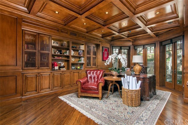 311 Kings Road Newport Beach, CA 92663 - Photo 14 of 50