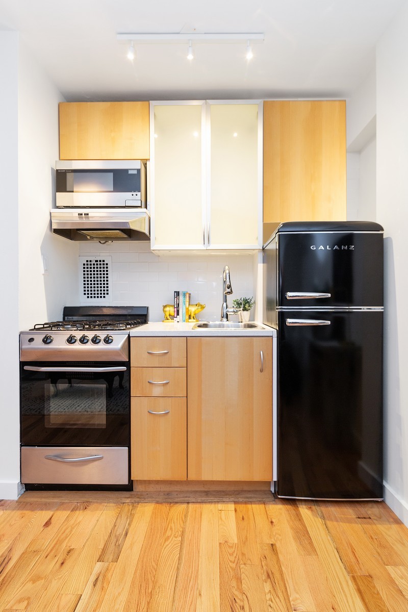 1420 York Avenue, Unit 2D Manhattan, NY 10021 - Photo 6 of 12