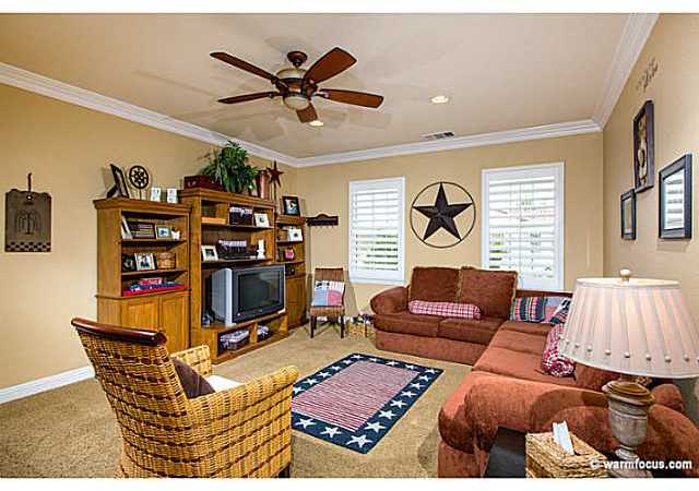 2550 Discovery Road Carlsbad, CA 92009 - Photo 13 of 24 Gallery Image 13