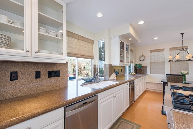 11 Vista Cielo Dana Point, CA 92629 - Photo 17 of 61