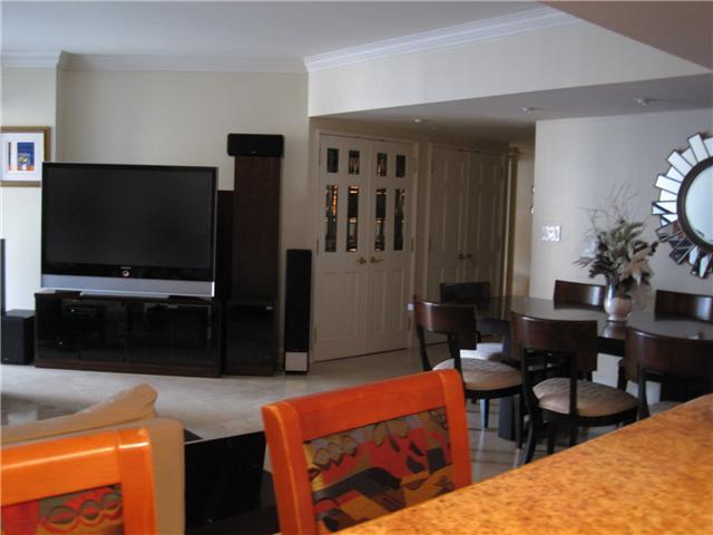 520 Brickell Key Drive, Unit A1214 Miami, FL 33131 - Photo 7 of 17