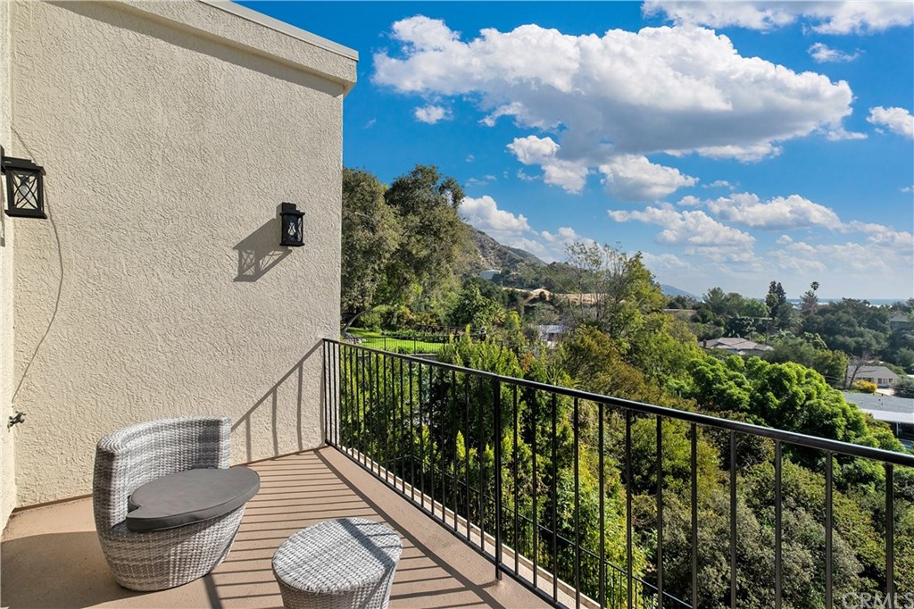 690 Oak Crest Drive Sierra Madre, CA 91024 - Photo 39 of 68