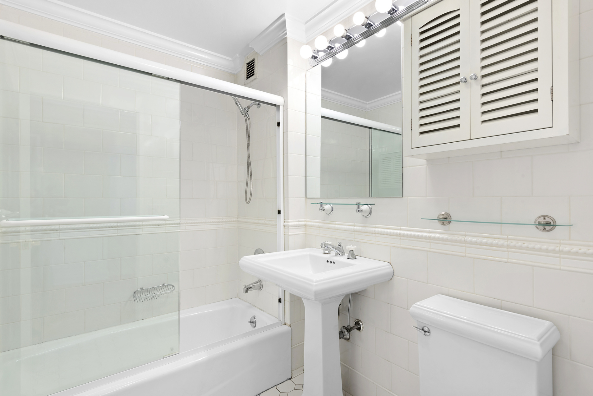 400 East 90th Street, Unit 7DD Manhattan, NY 10128 - Photo 7 of 11