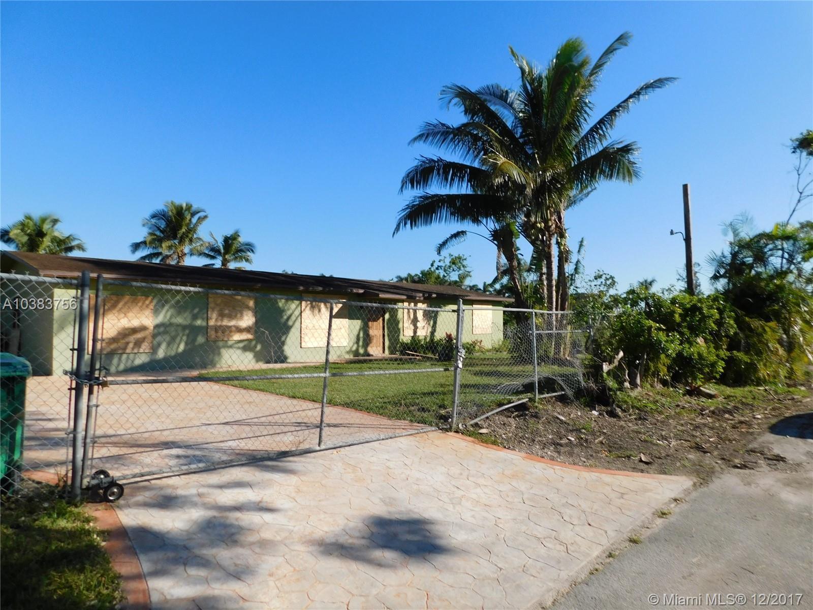 16301 Southwest 294th Street Homestead, FL 33033 - Photo 6 of 36