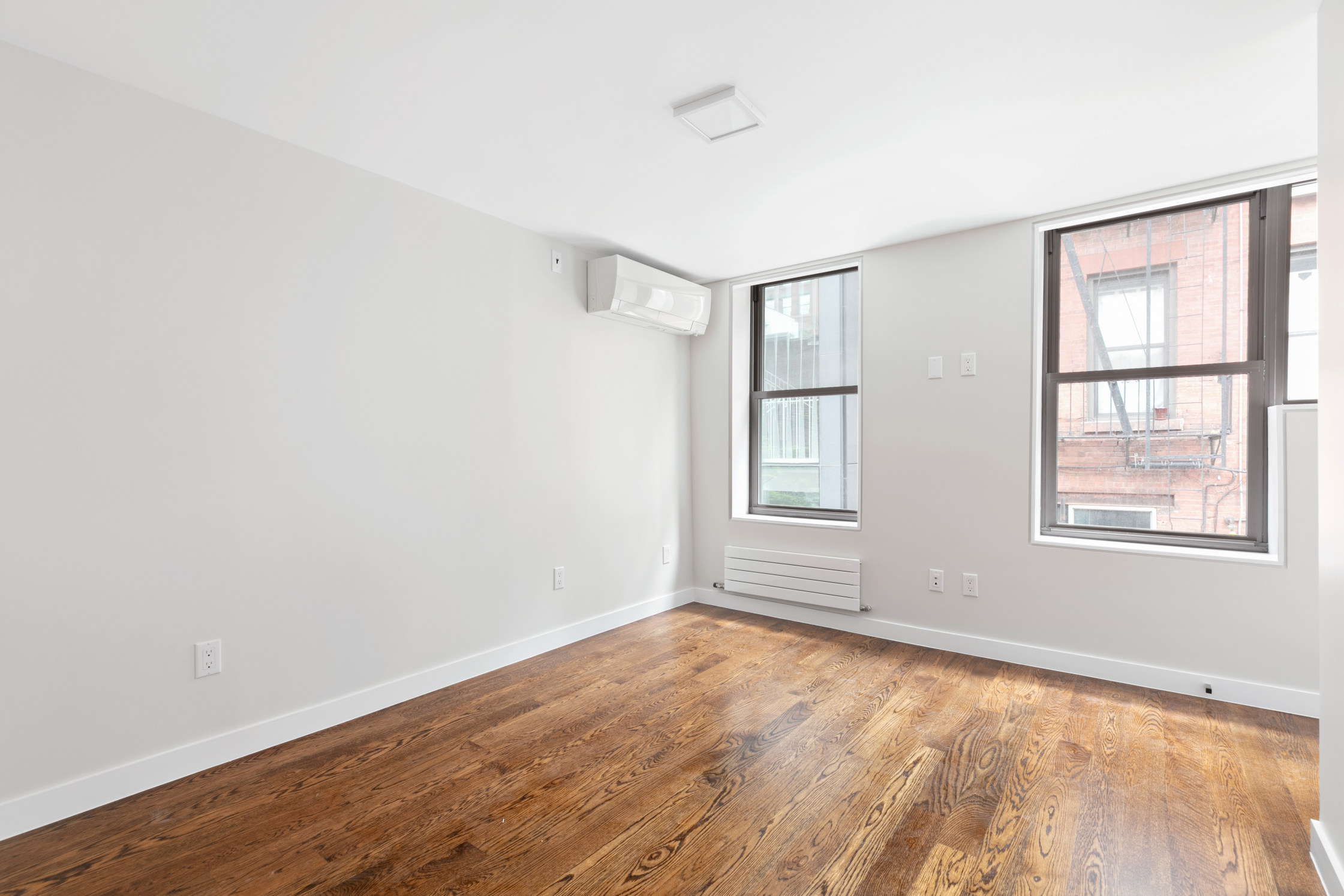 273 Mott Street, Unit CARRIAGE Manhattan, NY 10012 - Photo 6 of 11