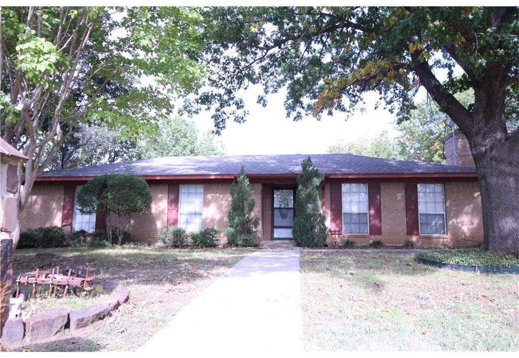 907 Clearview Drive Krum, TX 76249 - Photo 1 of 1