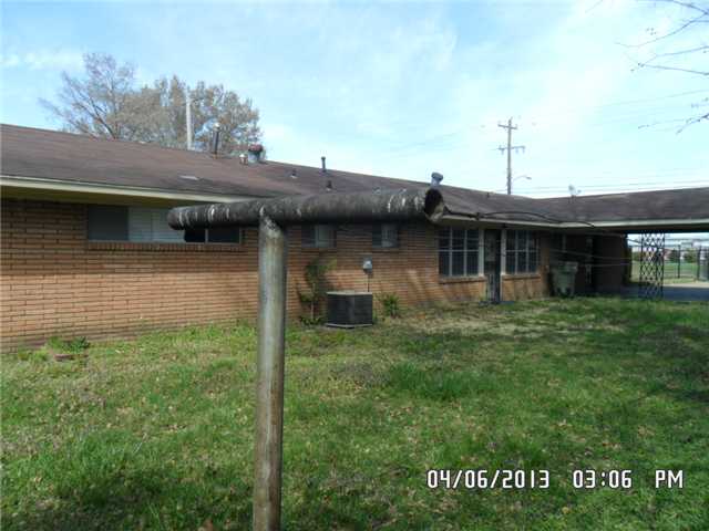 1561 Norris Road Memphis, TN 38106 - Photo 2 of 8
