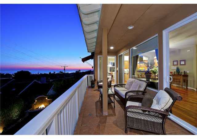 931 Candlelight Place, Unit B La Jolla, CA 92037 - Photo 9 of 25