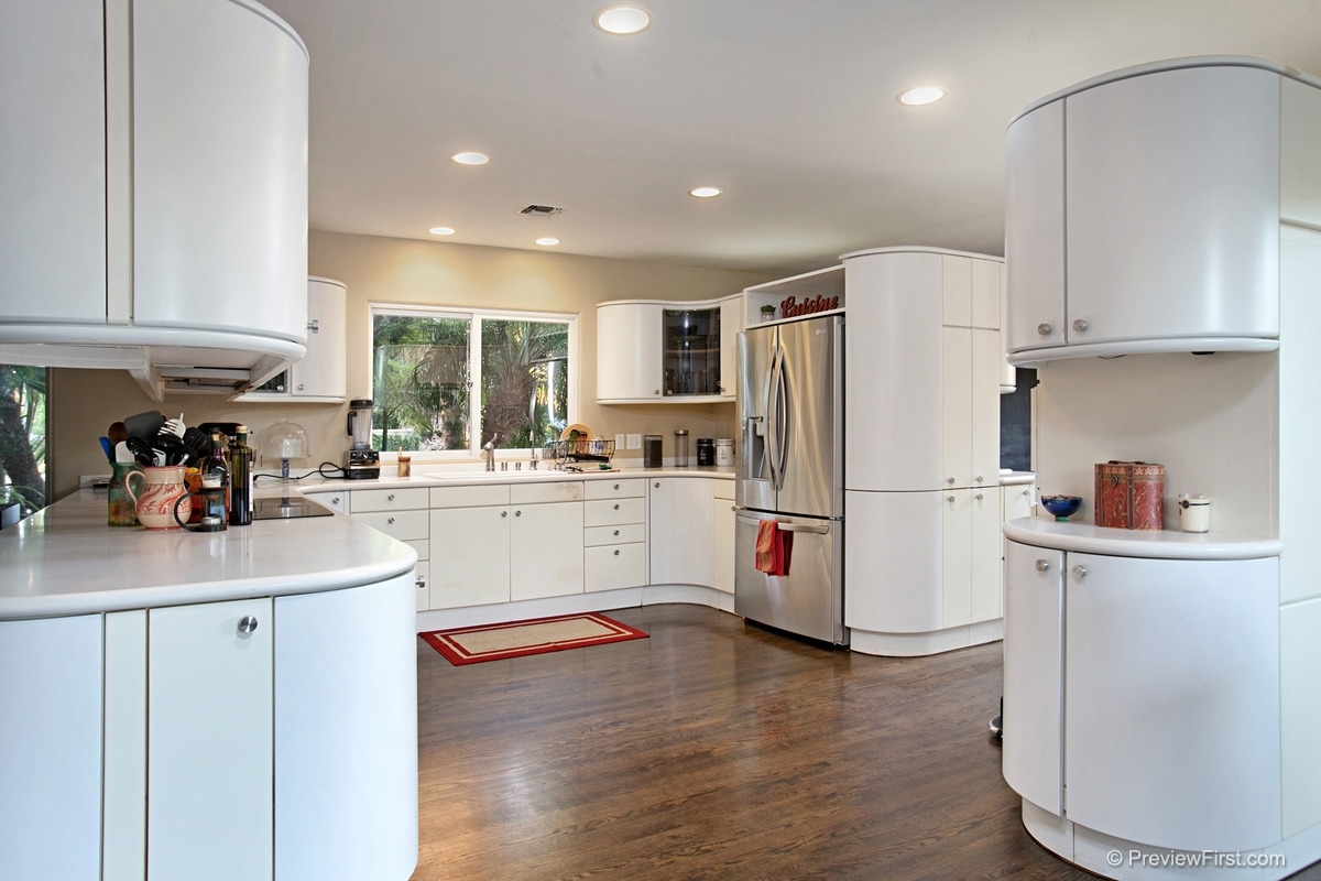 688 Crete Court Encinitas, CA 92024 - Photo 6 of 25 Gallery Image 6