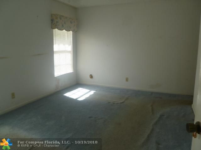 Covered Bridge Condominiums Lake Worth, FL 33467 - Photo 5 of 9