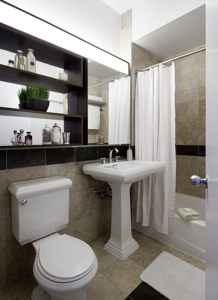 130 West 15th Street, Unit Undisclosed Manhattan, NY 10011 - Photo 3 of 6 Gallery Image 3