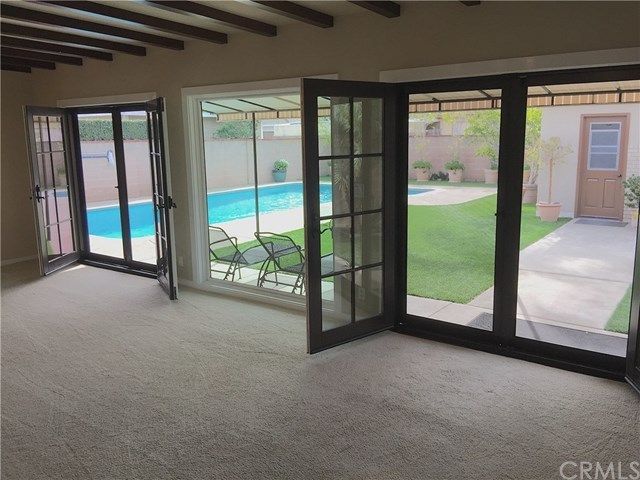 $1,271,500 | 325 Costa Mesa Street, Costa Mesa, CA 92627