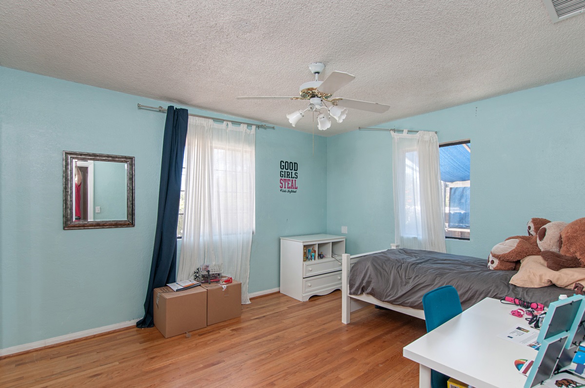 13402 East Lakeview Road Lakeside, CA 92040 - Photo 10 of 23 Gallery Image 10