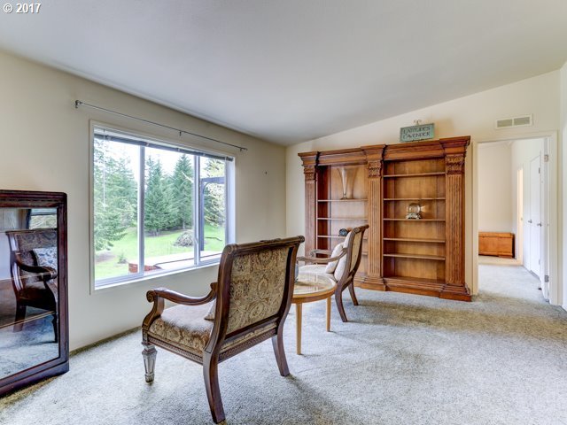 24570 Northwest Ridge Road Forest Grove, OR 97116 - Photo 24 of 31 Gallery Image 24