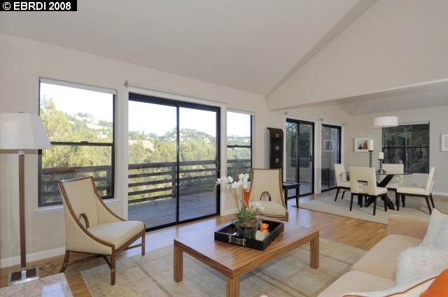 7045 Pinehaven Road Oakland, CA 94611 - Photo 1 of 1