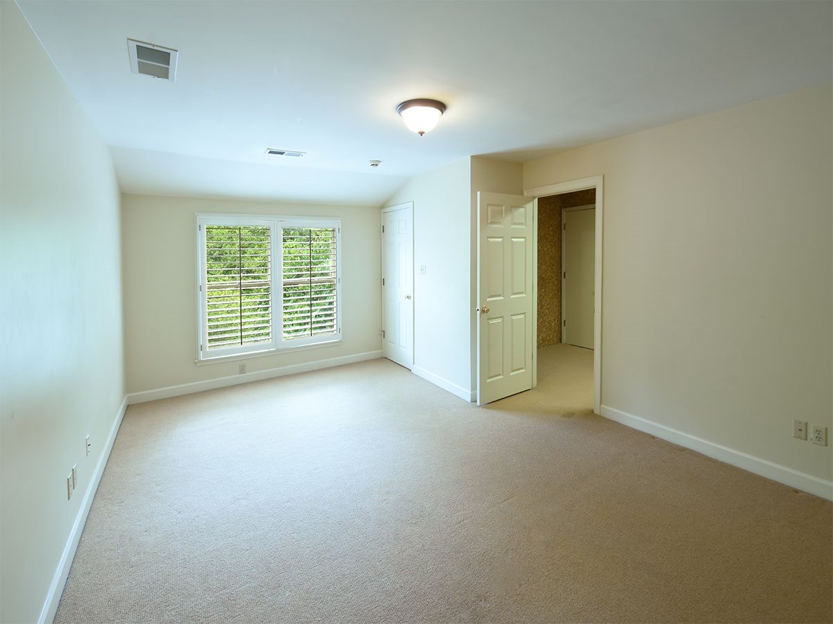 460 Colonial Road Memphis, TN 38117 - Photo 19 of 25