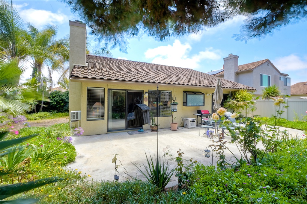 1424 Via Venusto Oceanside, CA 92056 - Photo 23 of 25