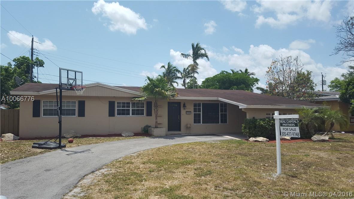 10000 Southwest 82nd Terrace Miami, FL 33173 - Photo 3 of 12