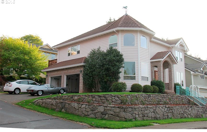 18261 Southwest Fallatin Loop Beaverton, OR 97007 - Photo 15 of 25 Gallery Image 15