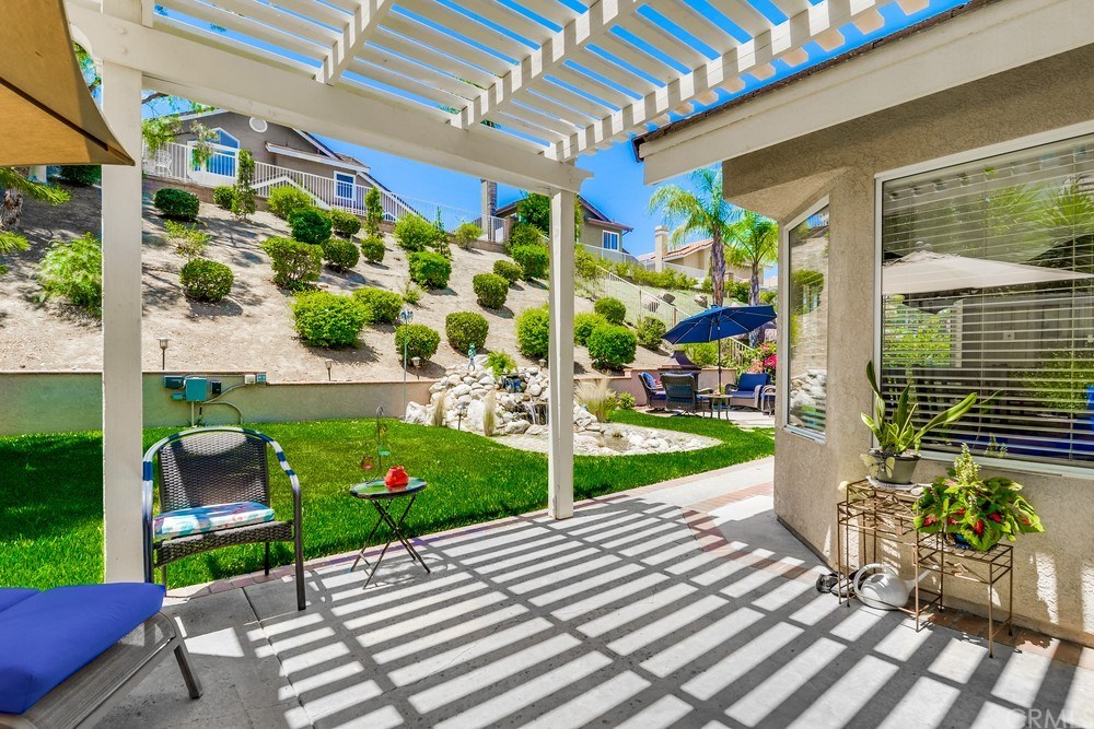 2310 Whiteoak Lane Corona, CA 92882 - Photo 40 of 46