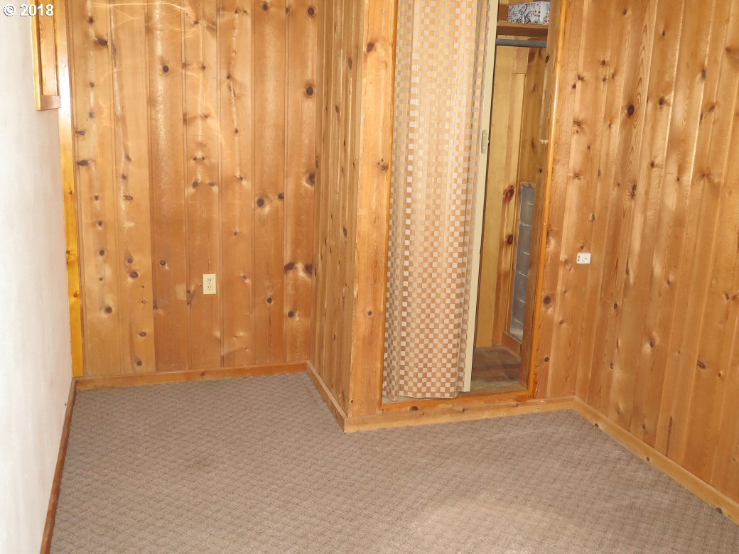611 Northwest 3rd Street Pendleton, OR 97801 - Photo 19 of 24