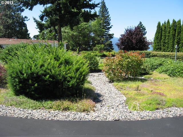 266 Southwest Captain Cook Road White Salmon, WA 98672 - Photo 11 of 16 Gallery Image 11