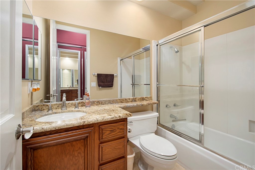 23 Emerald Glen Laguna Niguel, CA 92677 - Photo 24 of 56 Bathroom attached to downstairs office | 4th BR