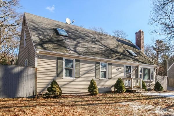 266 Straightway Barnstable, MA 02601 - Photo 2 of 25 Gallery Image 2